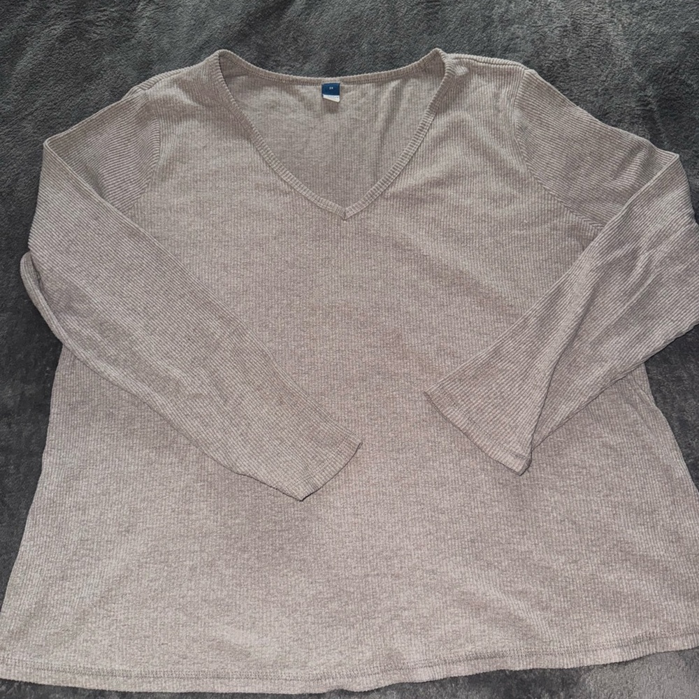 Old Navy Ribbed Knit Top in Taupe